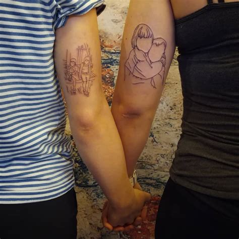 tatuajes de hermanos|Tatuajes para hermanos hombre y mujer: 30 ideas。